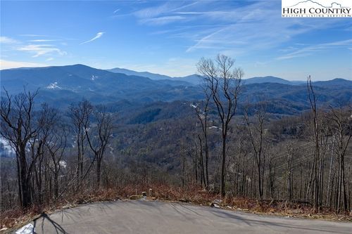 114 Eagle Eye Ct, Banner Elk, NC, 28604 | Card Image