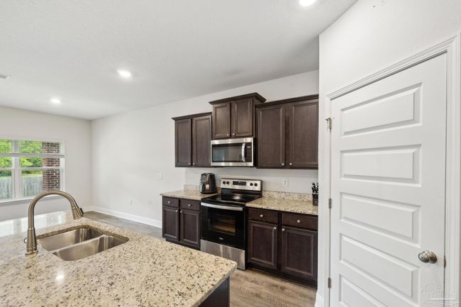 8018 Burnside Loop, House other with 4 bedrooms, 2 bathrooms and 2 parking in Pensacola FL | Image 24