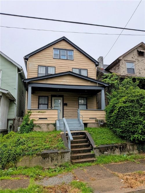 2812 Jenny Lind St, Mckeesport, PA, 15132-5040 | Card Image