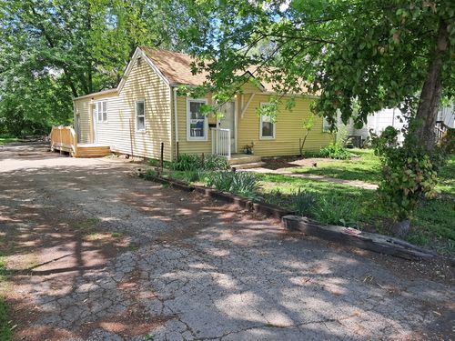 21 Wilson Ave, Joliet, IL, 60433-1127 | Card Image