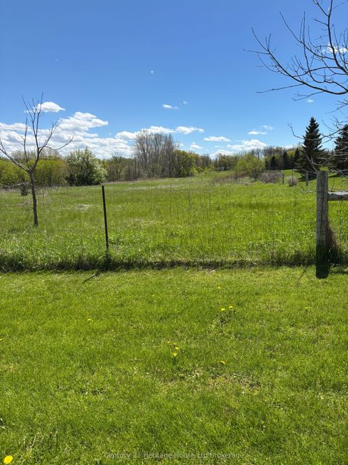 0 Oxford St W, Beachville, ON, N0J1A0 | Card Image