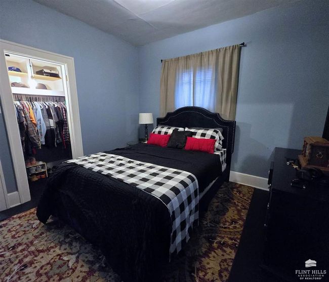 417 Ne 13 Th St, House other with 2 bedrooms, 1 bathrooms and null parking in Abilene KS | Image 17