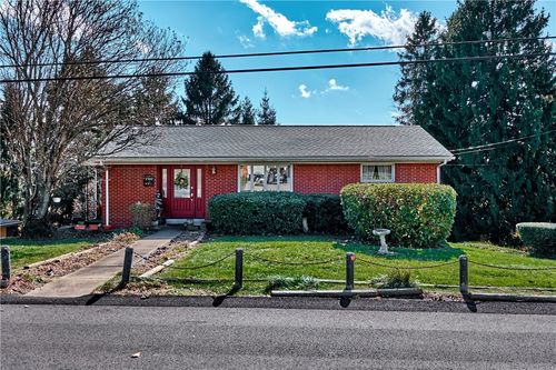 3302 Wilson Ave, Aliquippa, PA, 15001-4659 | Card Image