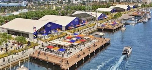 1504 S Grand Ave, San Pedro, CA, 90731-8301 | Card Image