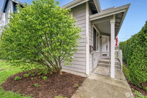 1309 S I St, Tacoma, WA, 98405-5024 | Card Image