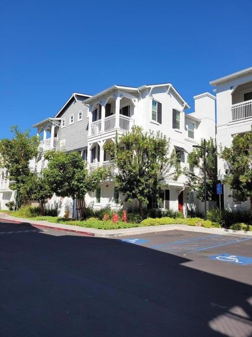 315 Wild Rose Way, Milpitas, CA, 95035-3862 | Card Image