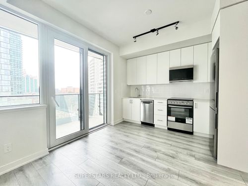 503-15 Ellerslie Ave, Toronto, ON, M2N0L7 | Card Image