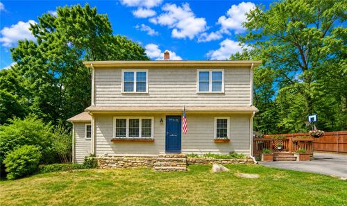 20 Whipple Rd, Smithfield, RI, 02917-2511 | Card Image