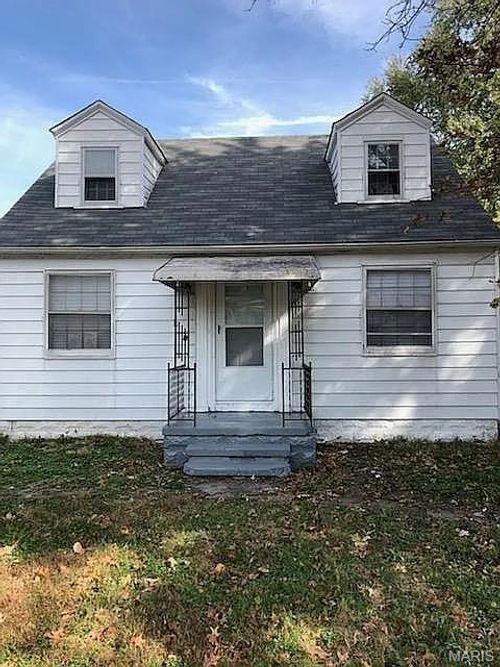 419 Garrison Ave, Cahokia, IL, 62206-2042 | Card Image