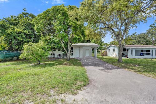 6358 Sw 20th Ct, Miramar, FL, 33023-2843 | Card Image