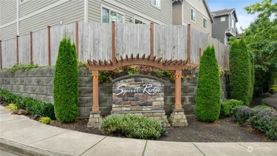 20022 94th Avenue Ne, Townhouse with 4 bedrooms, 2 bathrooms and 2 parking in Bothell WA | Image 2