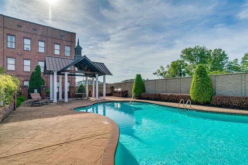 89 W Carolina Ave, Memphis, TN, 38103-4703 | Card Image