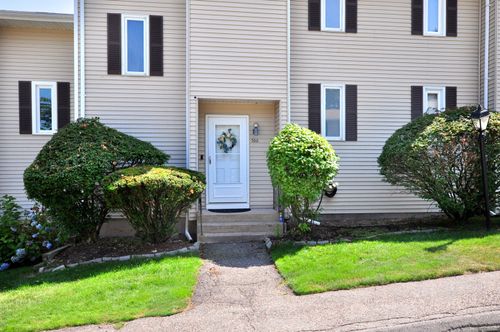100-100 Spring Ln, Suffield, CT, 06078-1926 | Card Image