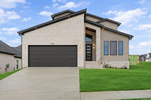 115 Willow Springs Dr, Conway, AR, 72034-5088 | Card Image