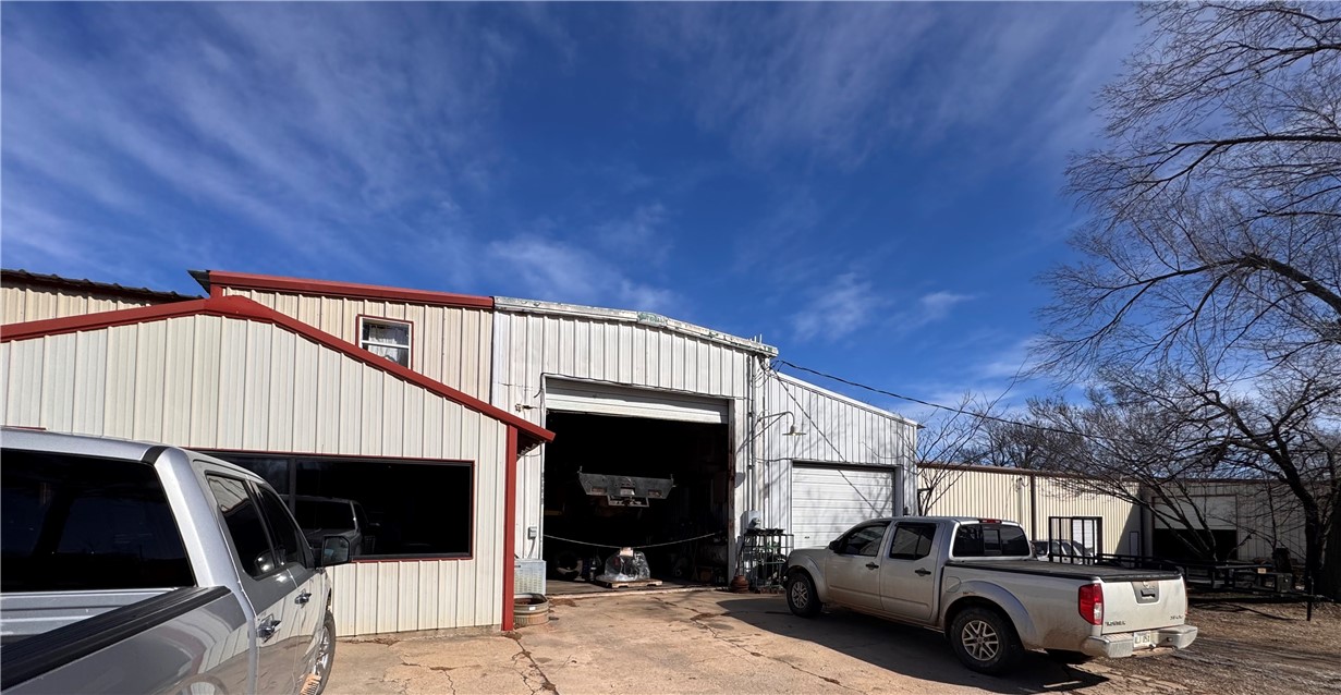 Commercial Sale in Huntsville 3