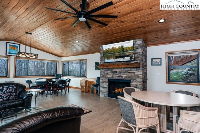 45 Dunvegan Rd, House other with 4 bedrooms, 7 bathrooms and null parking in Banner Elk NC | Image 31