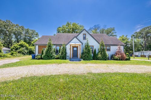 9517 Highway 178, Olive Branch, MS, 38654-2623 | Card Image