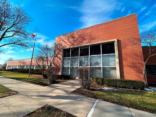 8338 Austin Ave, Morton Grove, IL, 60053-3209 | Card Image