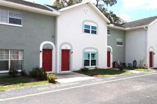 5712 Townhouse Dr, New Port Richey, FL, 34652-3817 | Card Image