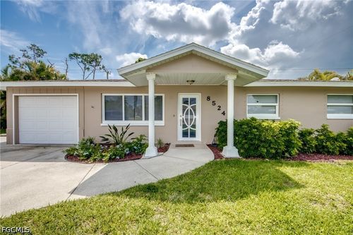 8524 Dartmouth St, Fort Myers, FL, 33907-4114 | Card Image