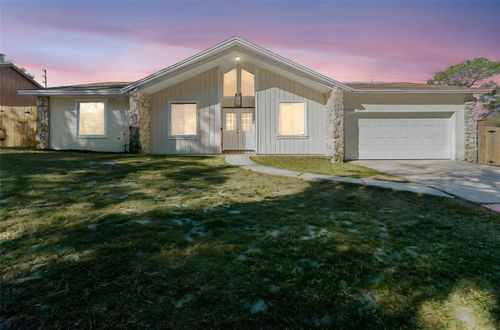 4044 Rose Petal Ln, ORLANDO, FL, 32808-2703 | Card Image