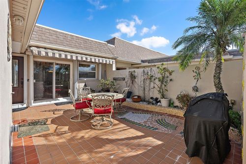 325 Boca Ciega Point Blvd, ST PETERSBURG, FL, 33708-2715 | Card Image