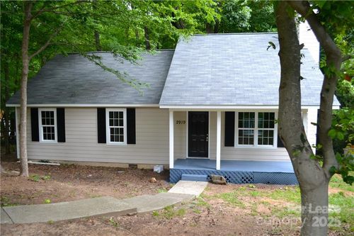 2919 Archdale Dr, Charlotte, NC, 28210-4607 | Card Image