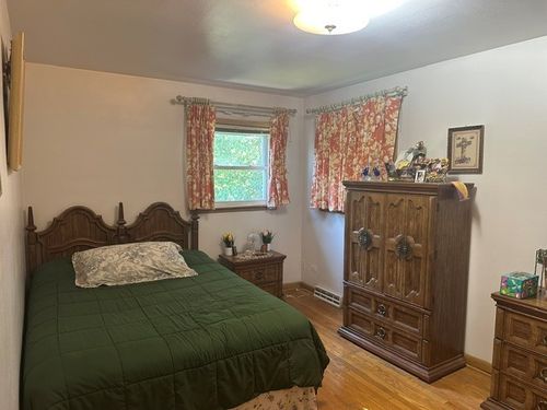 6034 N Bernard Street, Chicago, IL, 60659 | Card Image