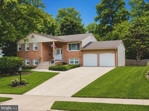 6006 Merryvale Ct, SPRINGFIELD, VA, 22152-1231 | Card Image