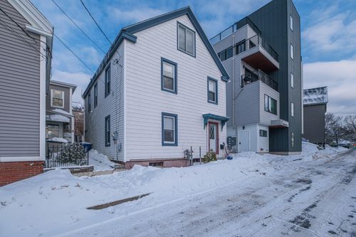 11 Romasco Lane, Portland, ME, 04101 | Card Image