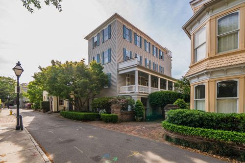 3 Lamboll St, Charleston, SC, 29401-2715 | Card Image