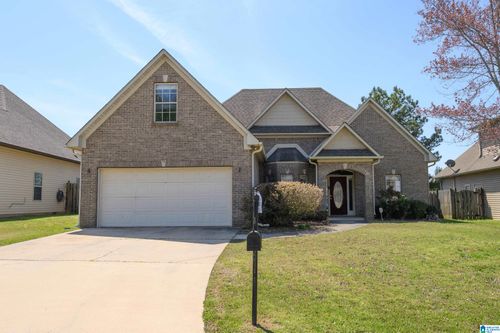 3029 Highview Ln, Calera, AL, 35040-7652 | Card Image