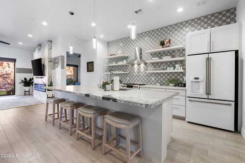 3905 Positano Pl, Sedona, AZ, 86336-5125 | Card Image