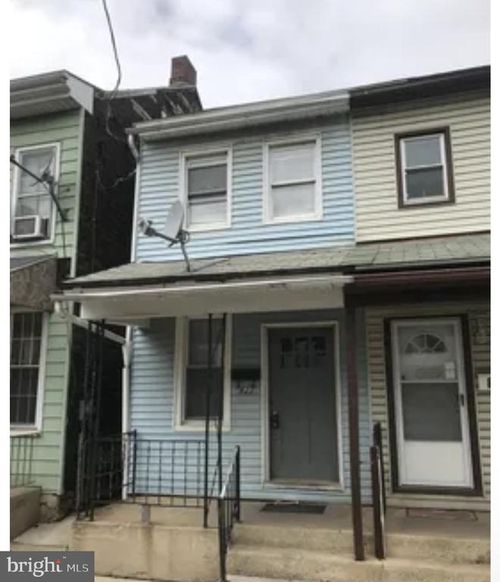 823 Scull St, LEBANON, PA, 17046-4766 | Card Image