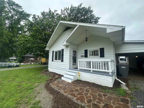 308 Blossom St, Carterville, IL, 62918-1817 | Card Image