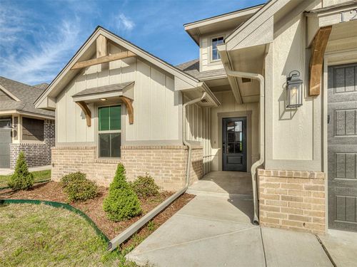 12417 Dolche Vita Dr, Yukon, OK, 73085 | Card Image