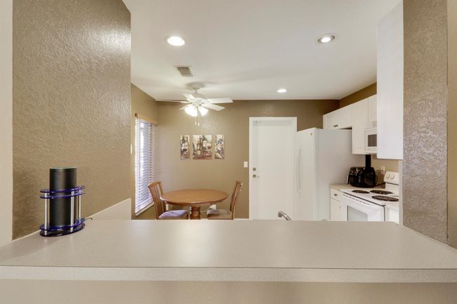 6170 Sugar Loaf Ln, Condo with 3 bedrooms, 3 bathrooms and null parking in West Palm Beach FL | Image 13