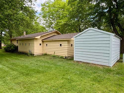 137 2nd Street E, Tracy, MN, 56175 | Card Image