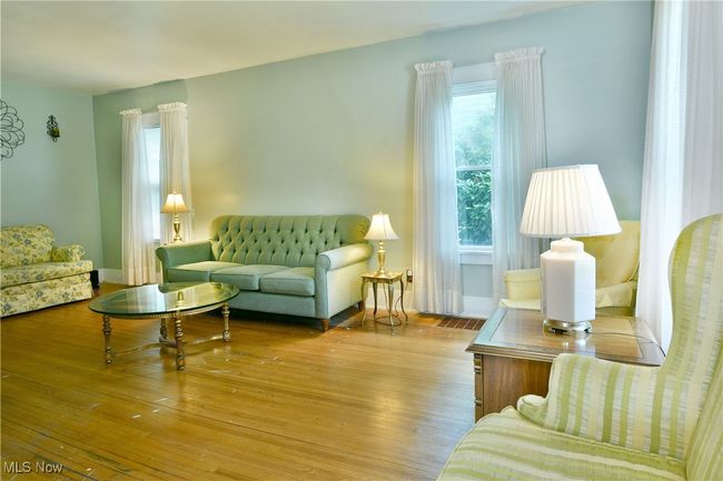 1774 Edgewood St Ne, House other with 3 bedrooms, 2 bathrooms and null parking in Warren OH | Image 5
