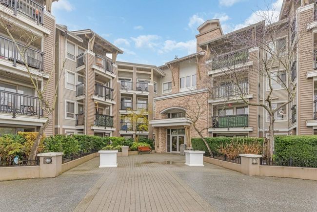 307 - 8915 202 Street, Condo with 2 bedrooms, 2 bathrooms and 2 parking in Langley BC | Image 1