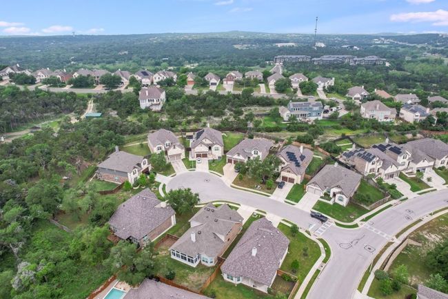 7105 Windthorst Cv, House other with 4 bedrooms, 3 bathrooms and 4 parking in Austin TX | Image 24