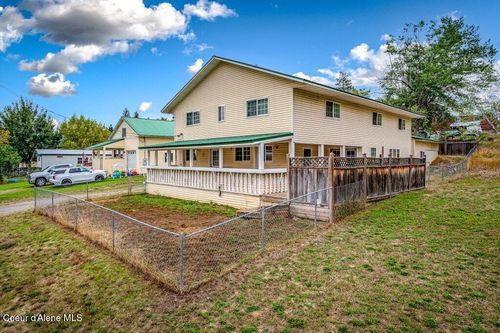 311 Montana, Oldtown, ID, 83822 | Card Image