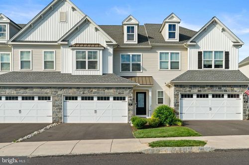 41 Spring Mill Rd, WARMINSTER, PA, 18974-2855 | Card Image
