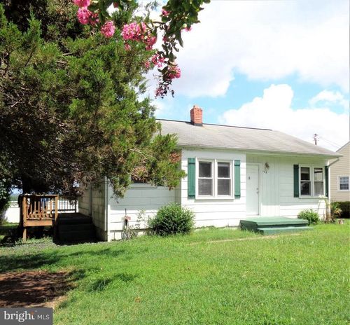 108 St Paul St, FREDERICKSBURG, VA, 22401-7025 | Card Image