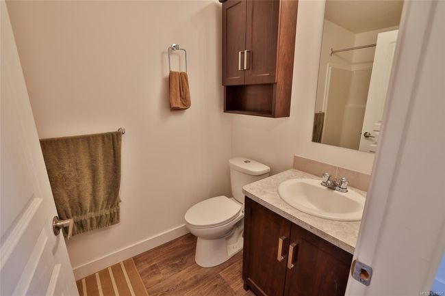 570 Venture Pl, House other with 2 bedrooms, 2 bathrooms and 3 parking in Port McNeill BC | Image 10