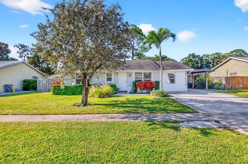 4896 Neros Cir, Lake Worth, FL, 33463-7221 | Card Image