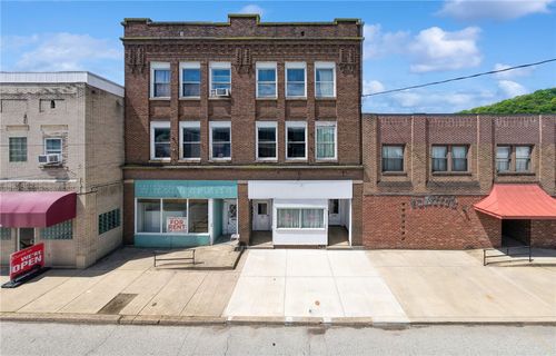 206 N Warren Ave, Apollo, PA, 15613-1339 | Card Image