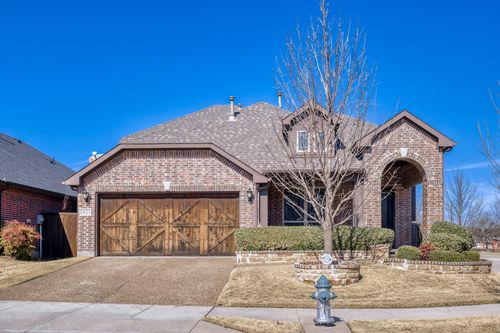 1621 Bull St, Aubrey, TX, 76227-1576 | Card Image