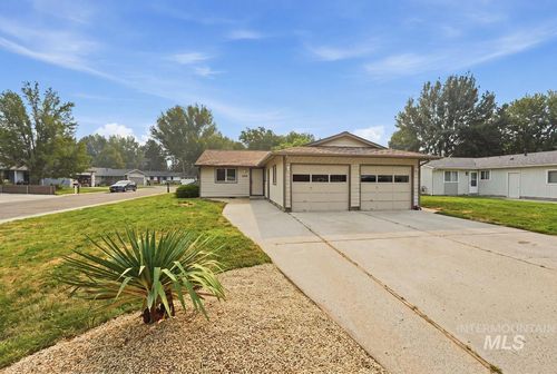 1610 S Londoner Ave, Boise, ID, 83706-3906 | Card Image