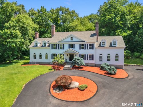 141 Putting Green Rd, Trumbull, CT, 06611-2500 | Card Image